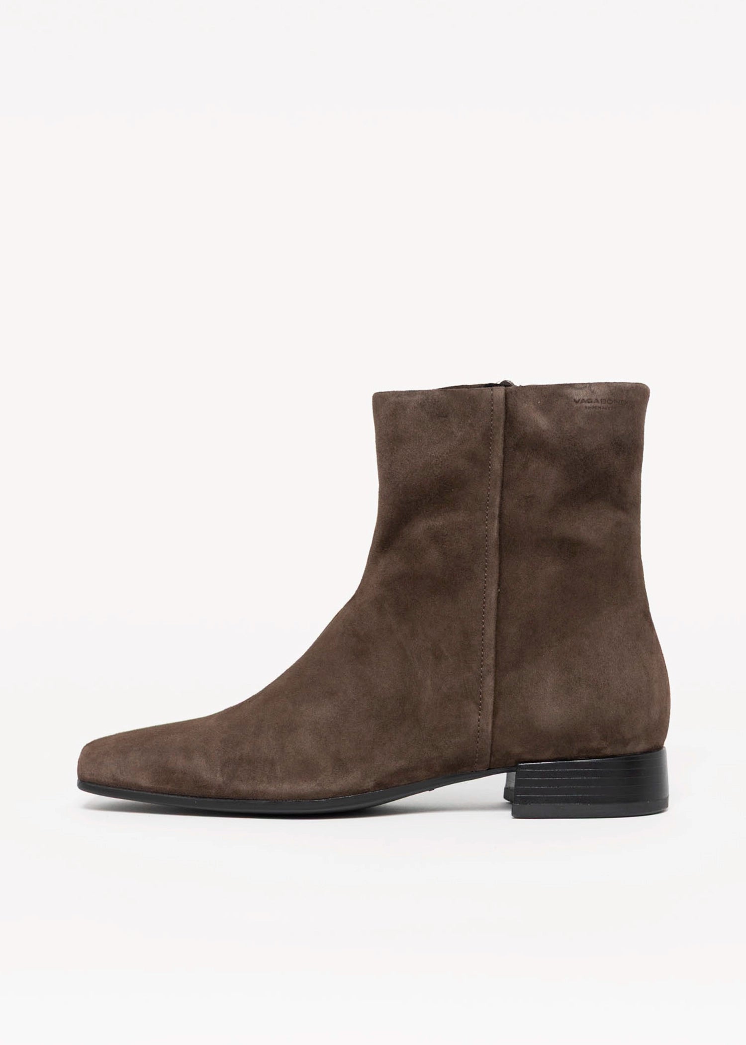 swatch_Chocolate Suede mona boot vagabond shoes