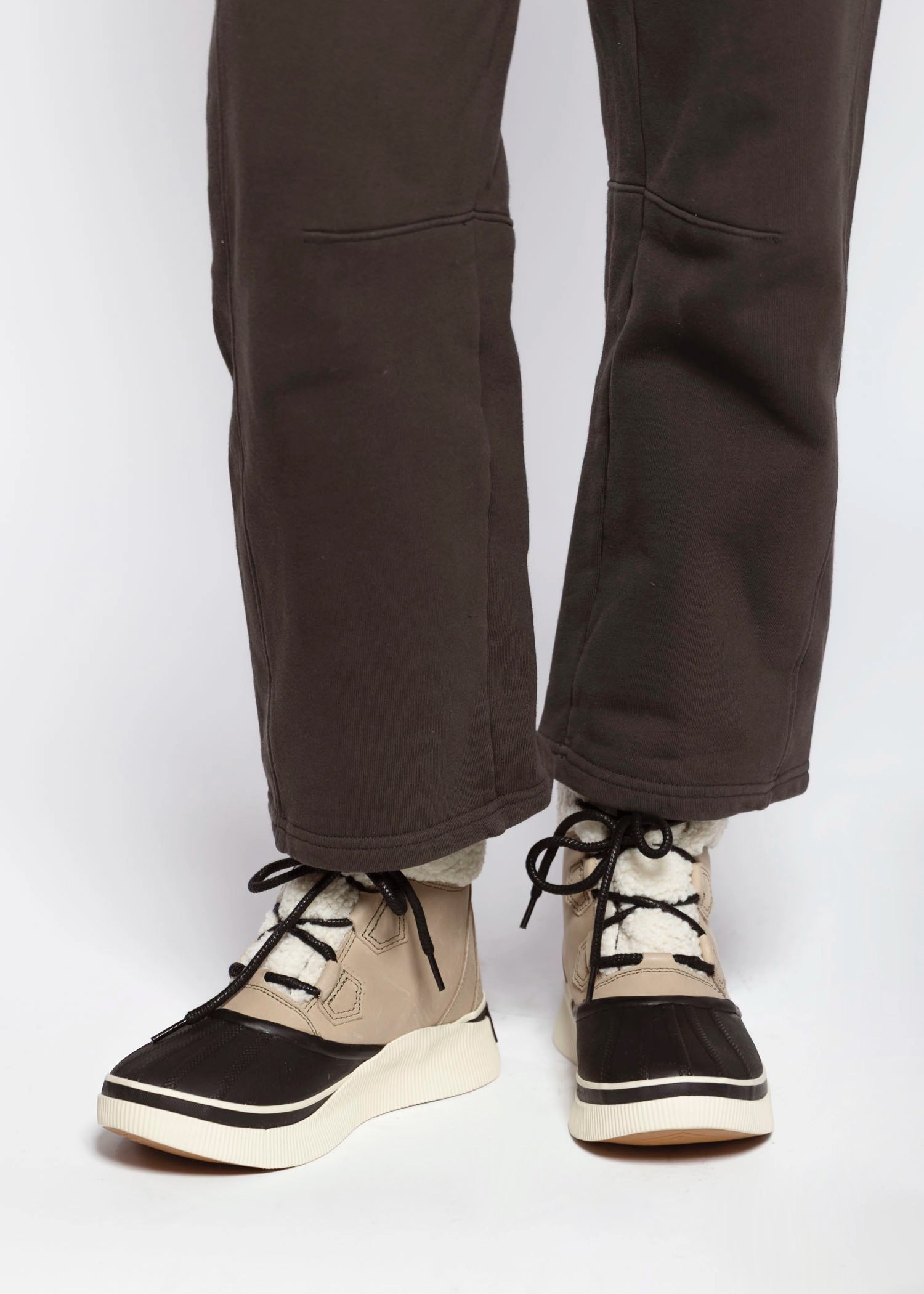 swatch_Omega/Taupe out n about chillz waterproof boots