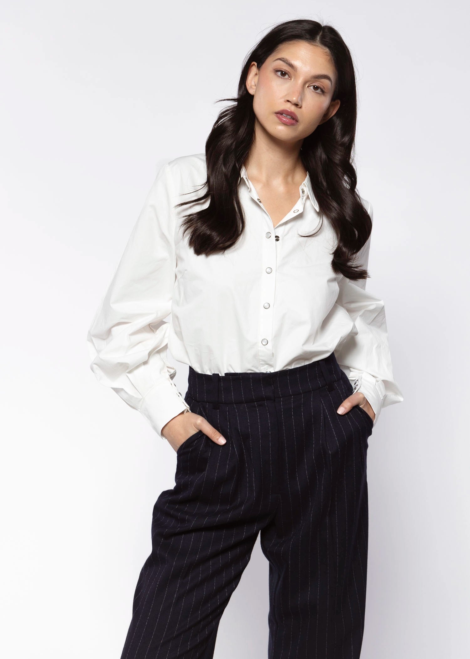 swatch_White button down shirt