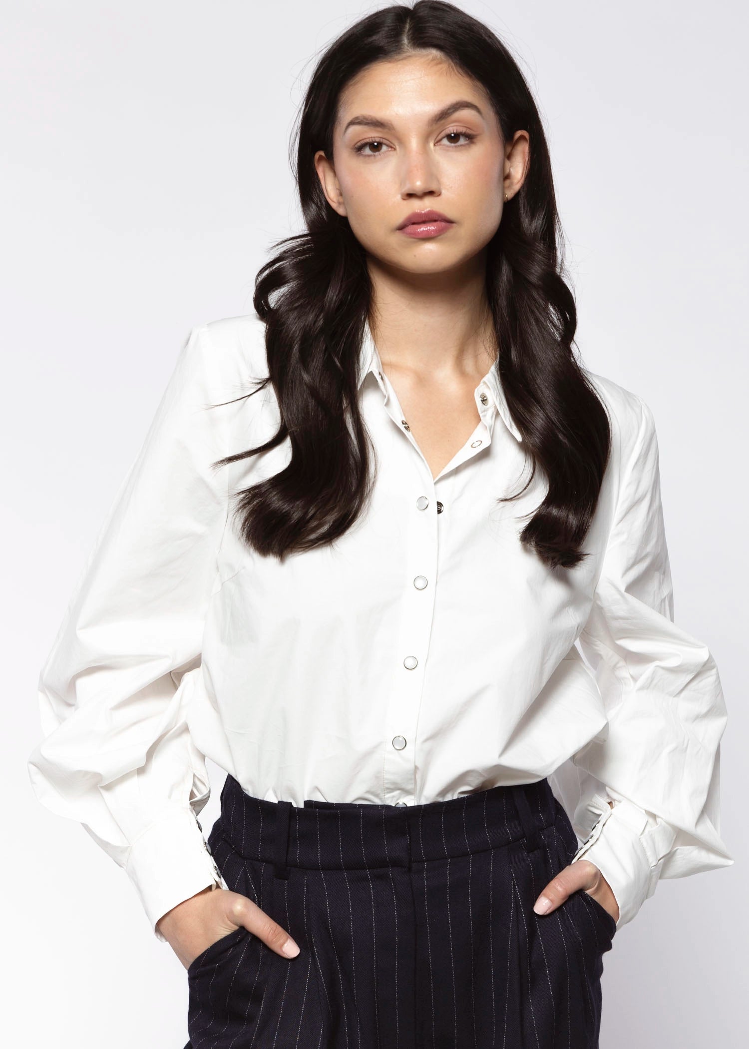 swatch_White button down shirt