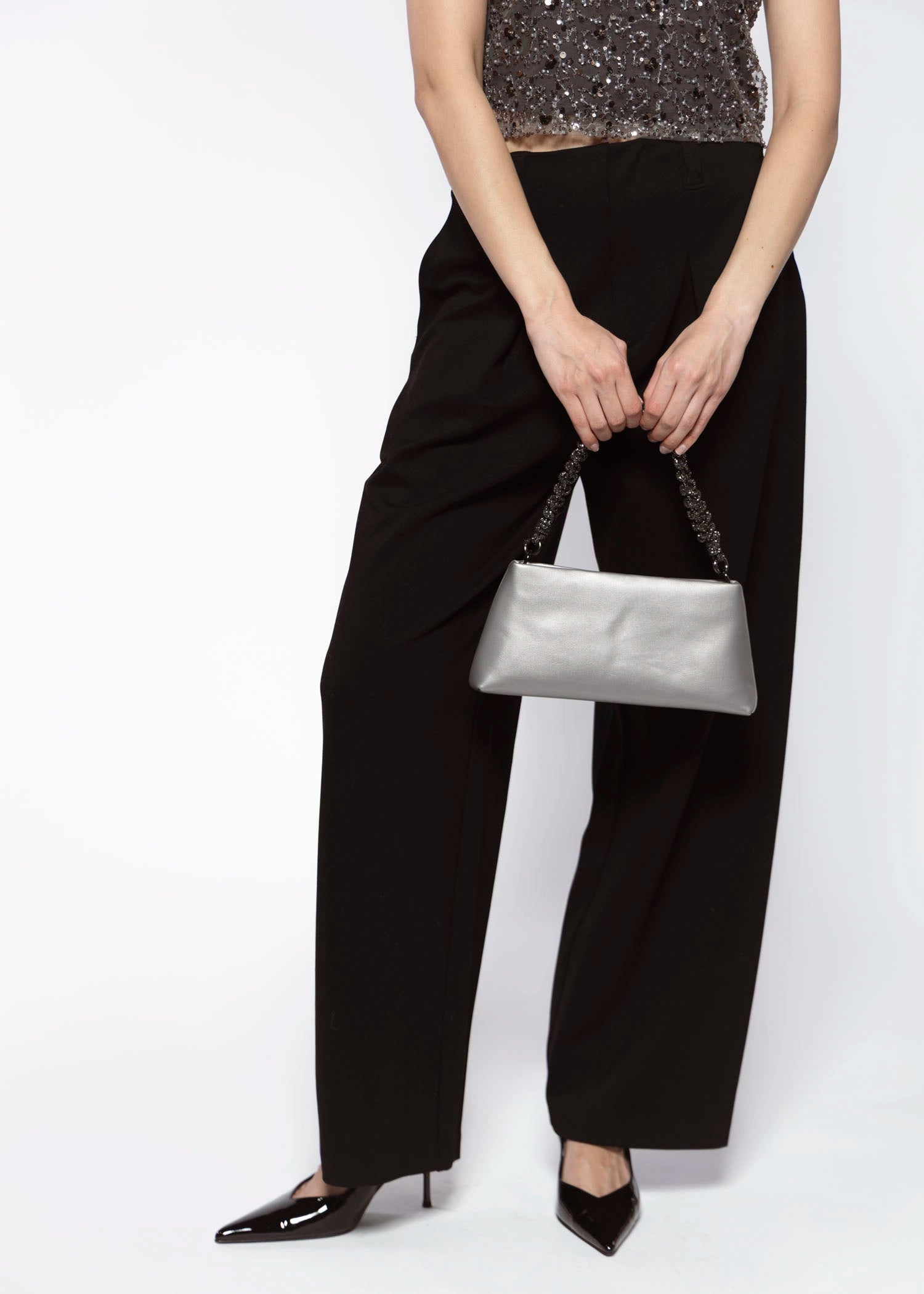 swatch_Silver crystal handle bag