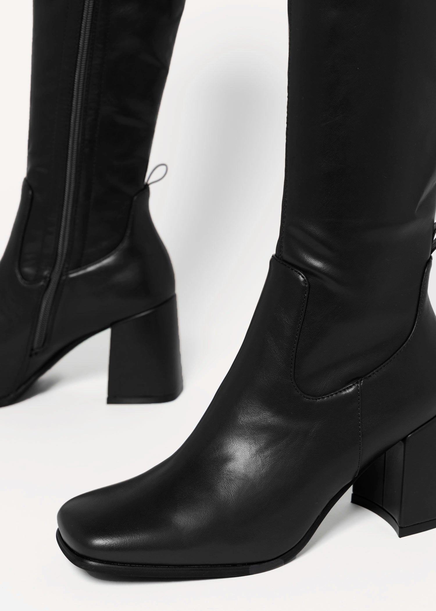 swatch_Black hot lava knee high boot