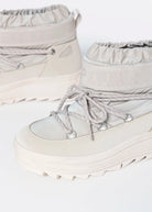 swatch_Chalk galaxy mini waterproof boot