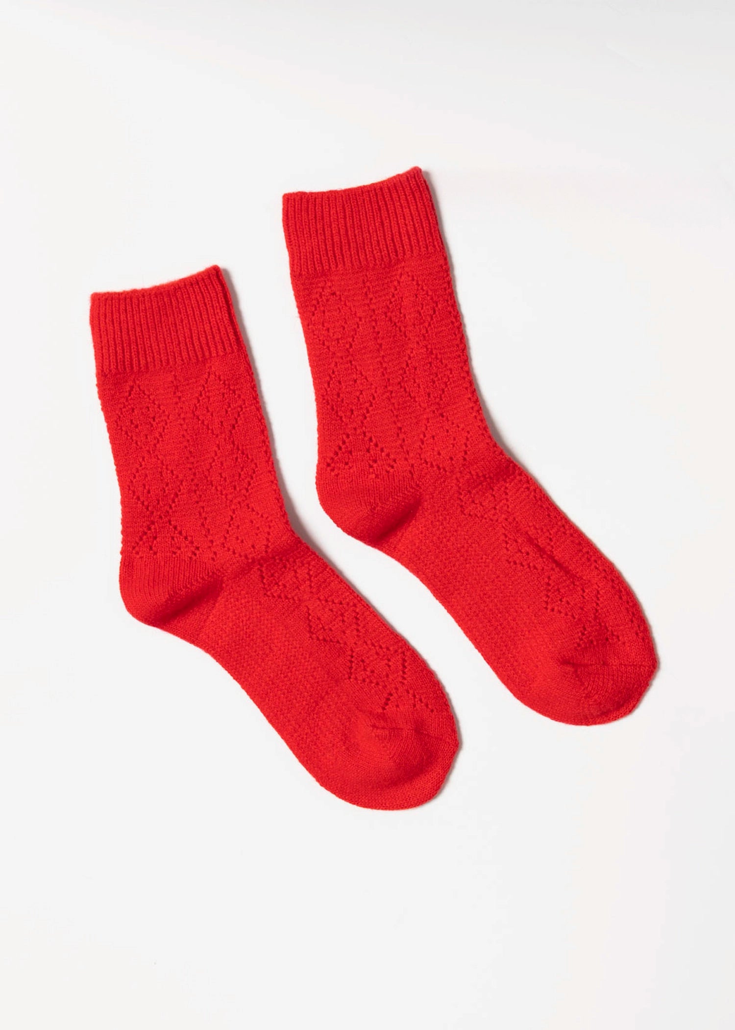 swatch_Red cashmere pointelle socks