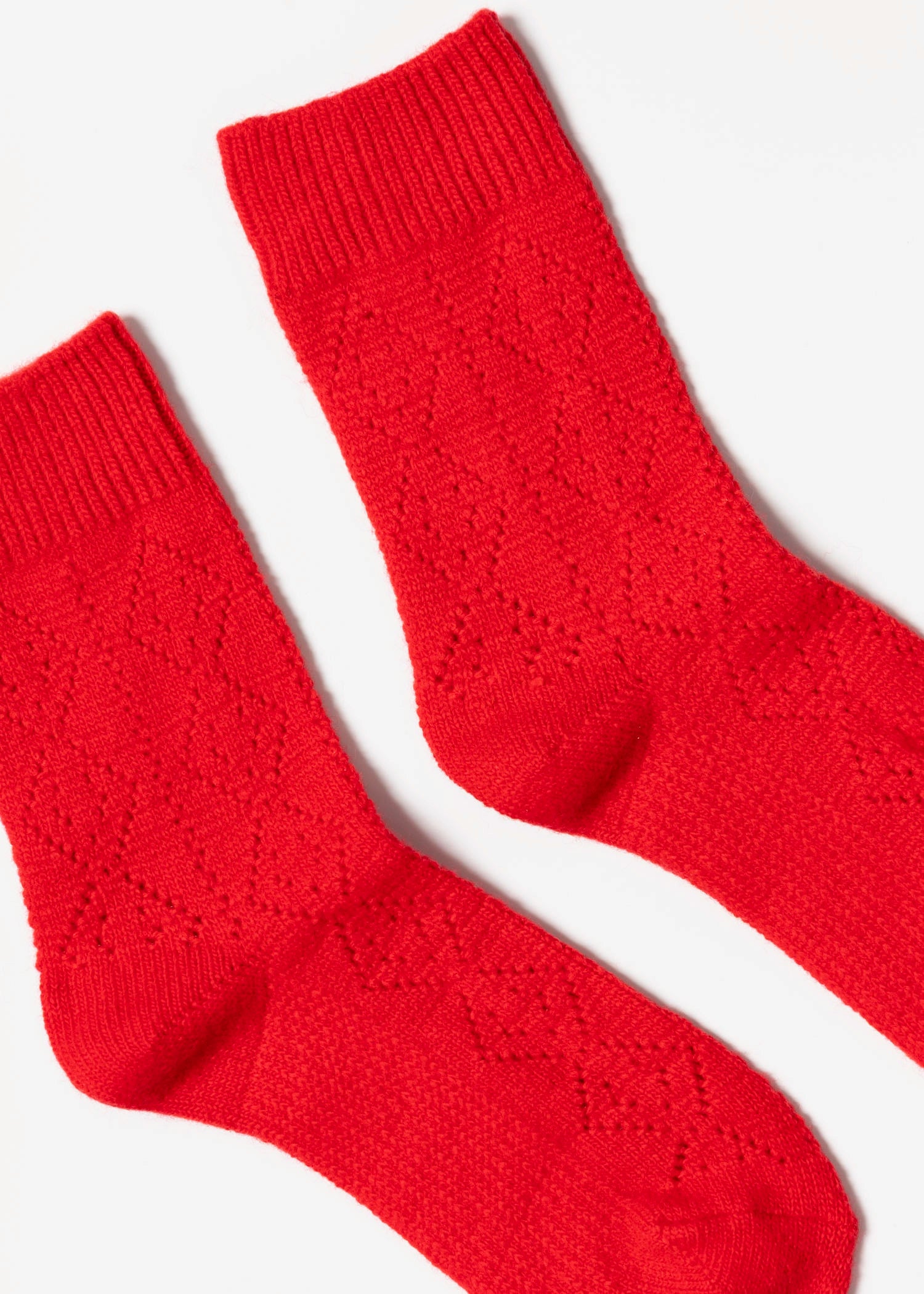 swatch_Red cashmere pointelle socks