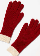 swatch_Red colorblock knit gloves