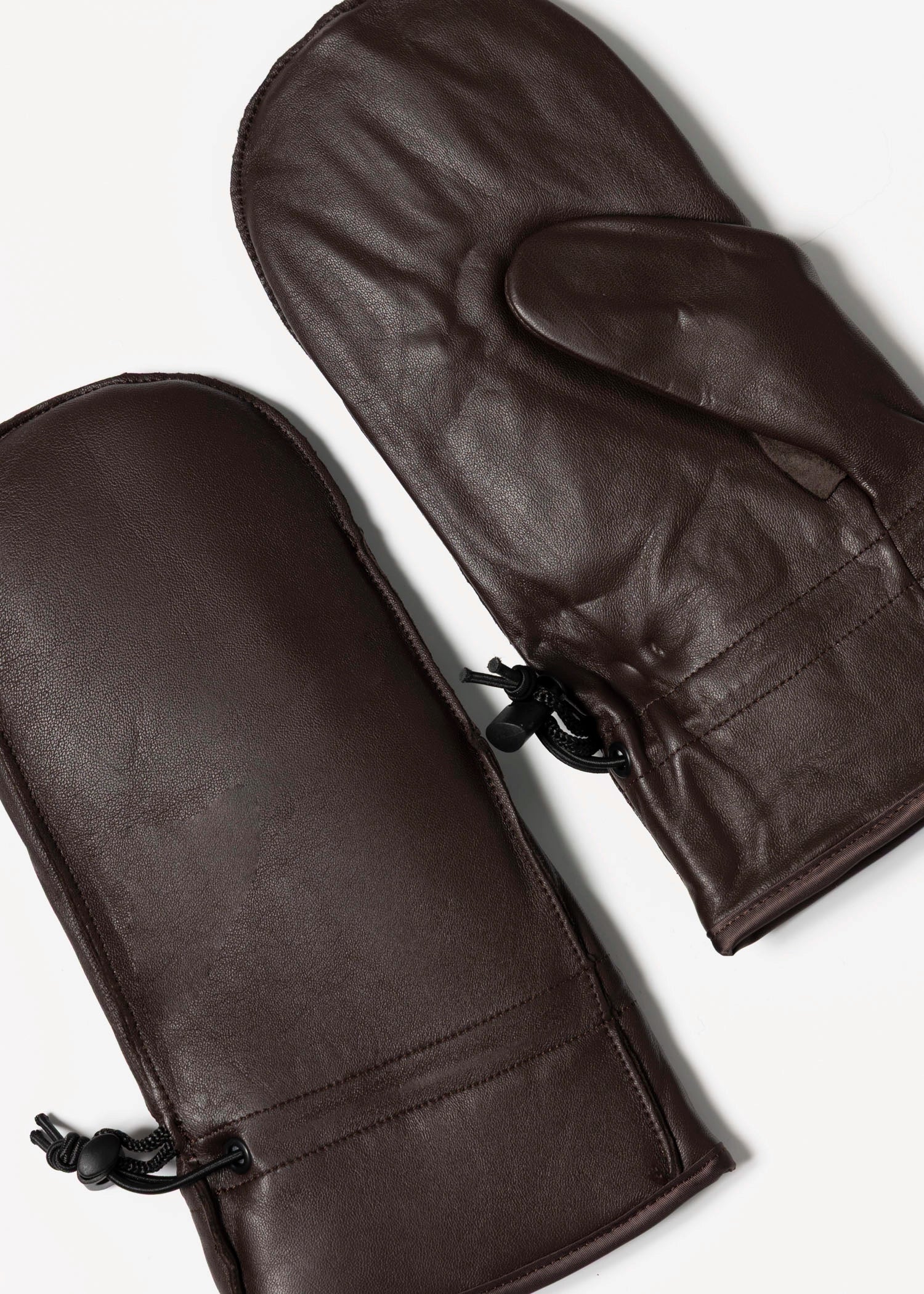 swatch_Pepper leather mittens