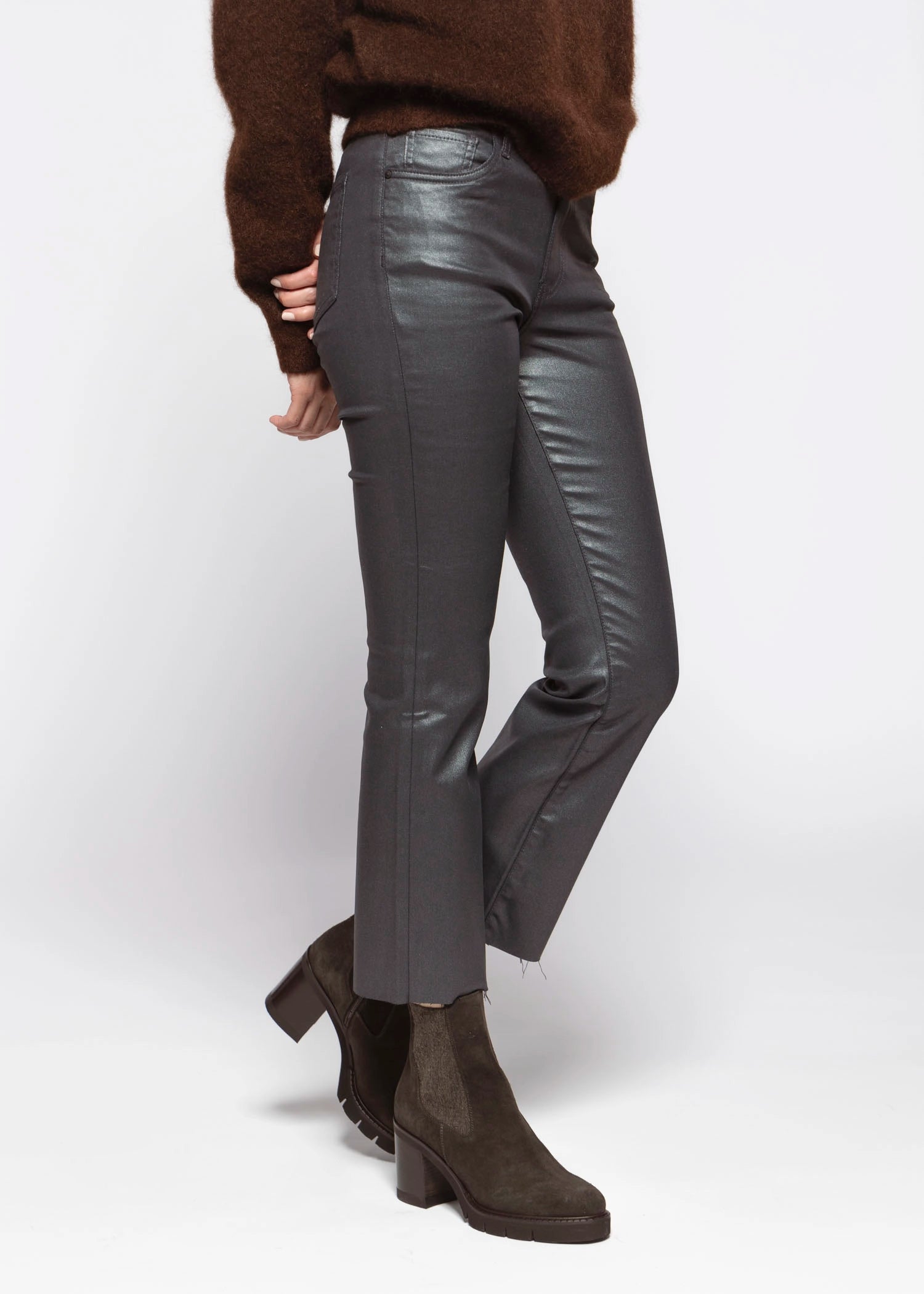 swatch_Silver Bell kelsey coated jean