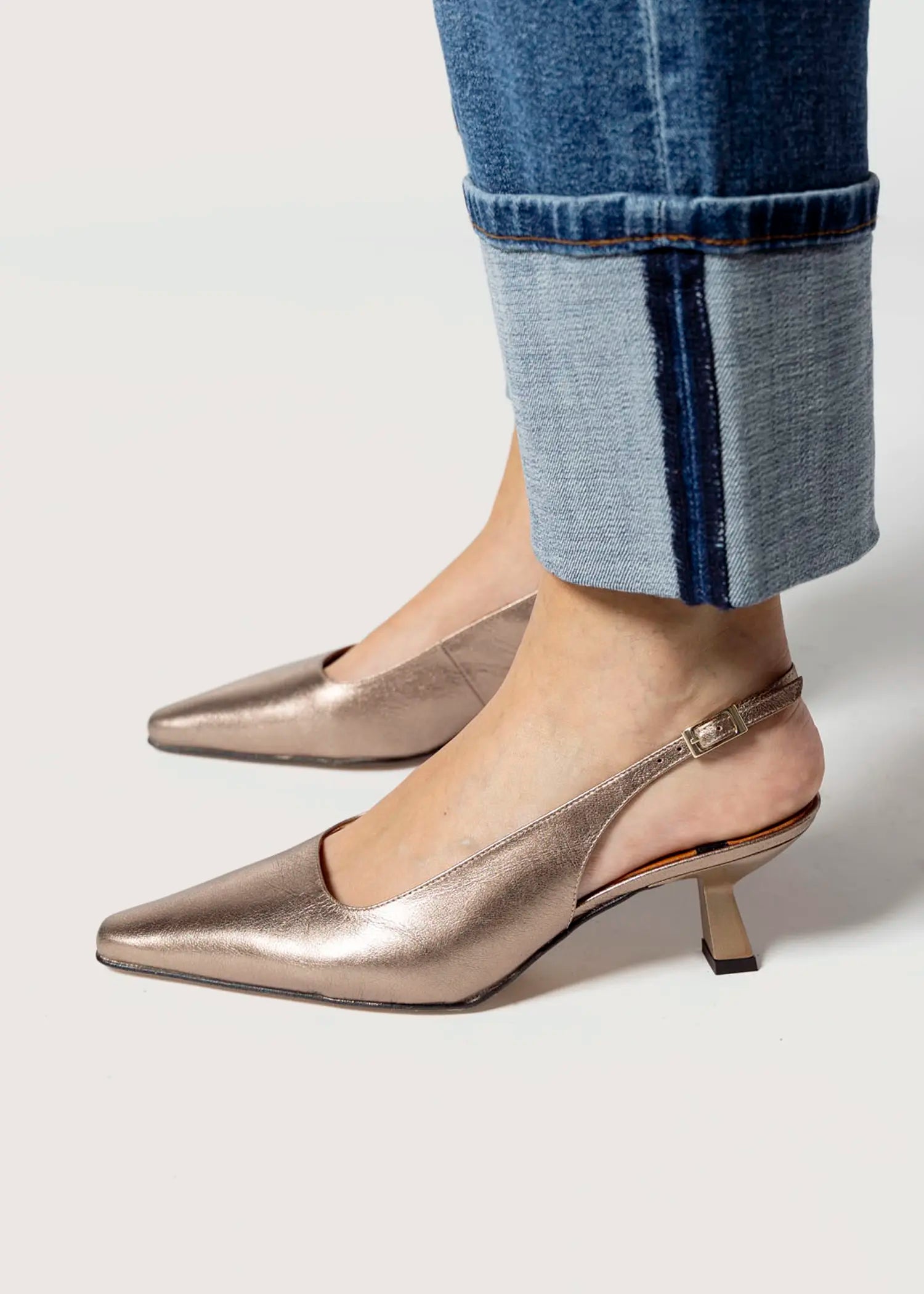 swatch_stone metallic slingback pump heels