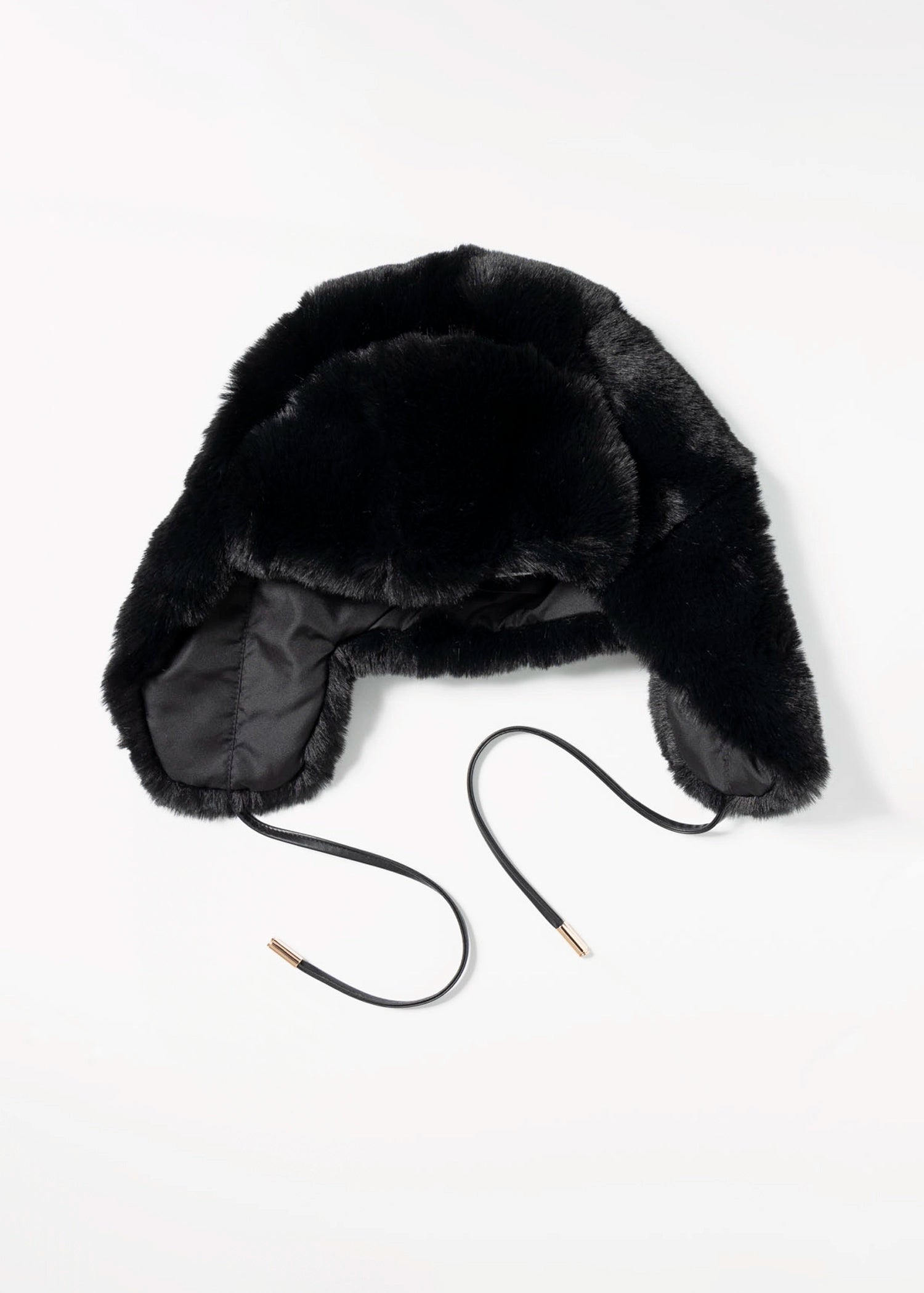 swatch_Black logan trapper hat