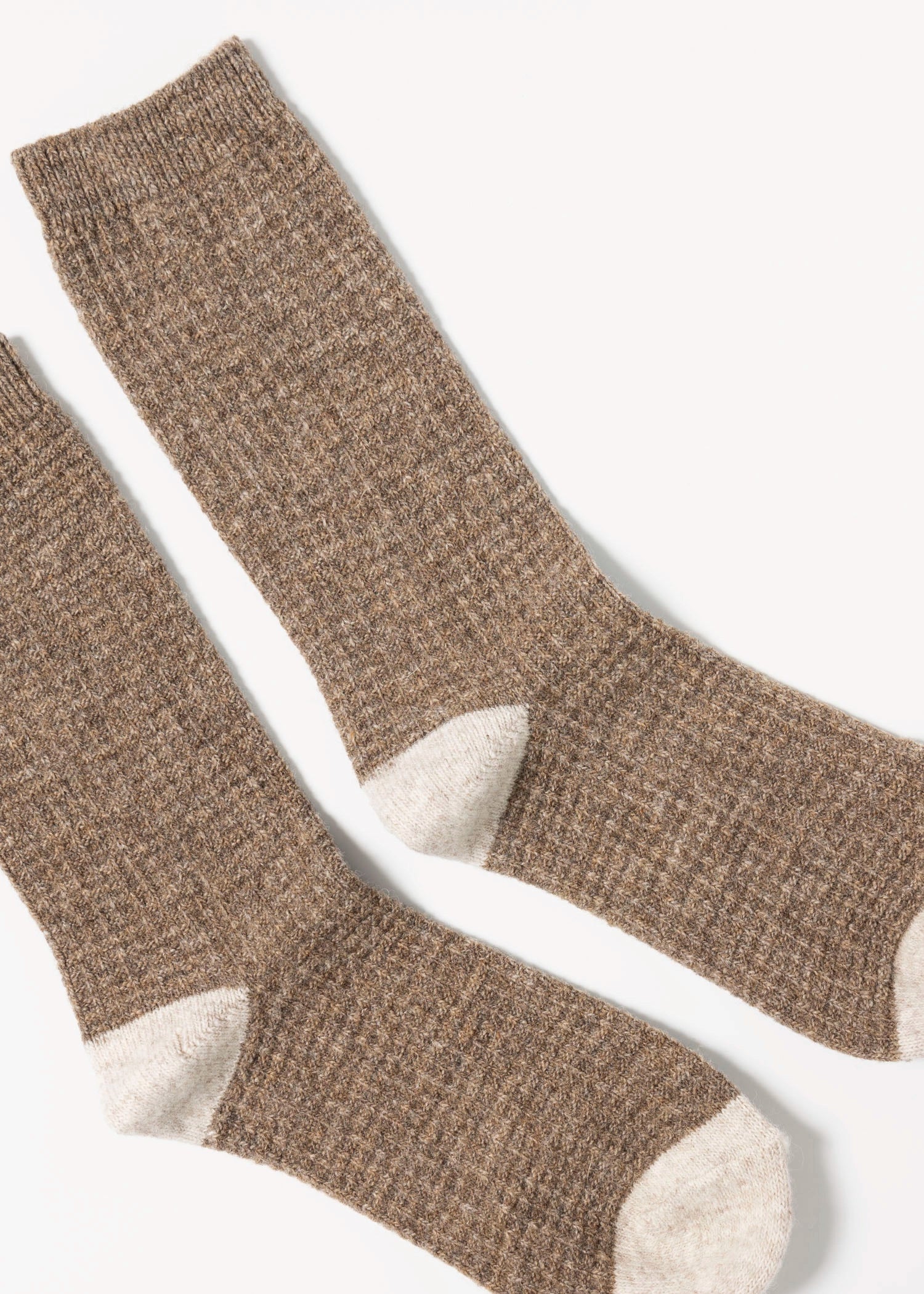 swatch_Brown/Oatmeal wool waffle socks