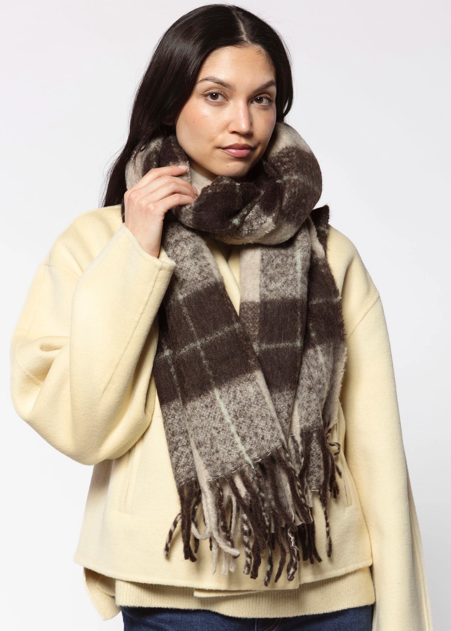 swatch_Chocolate plaid scarf