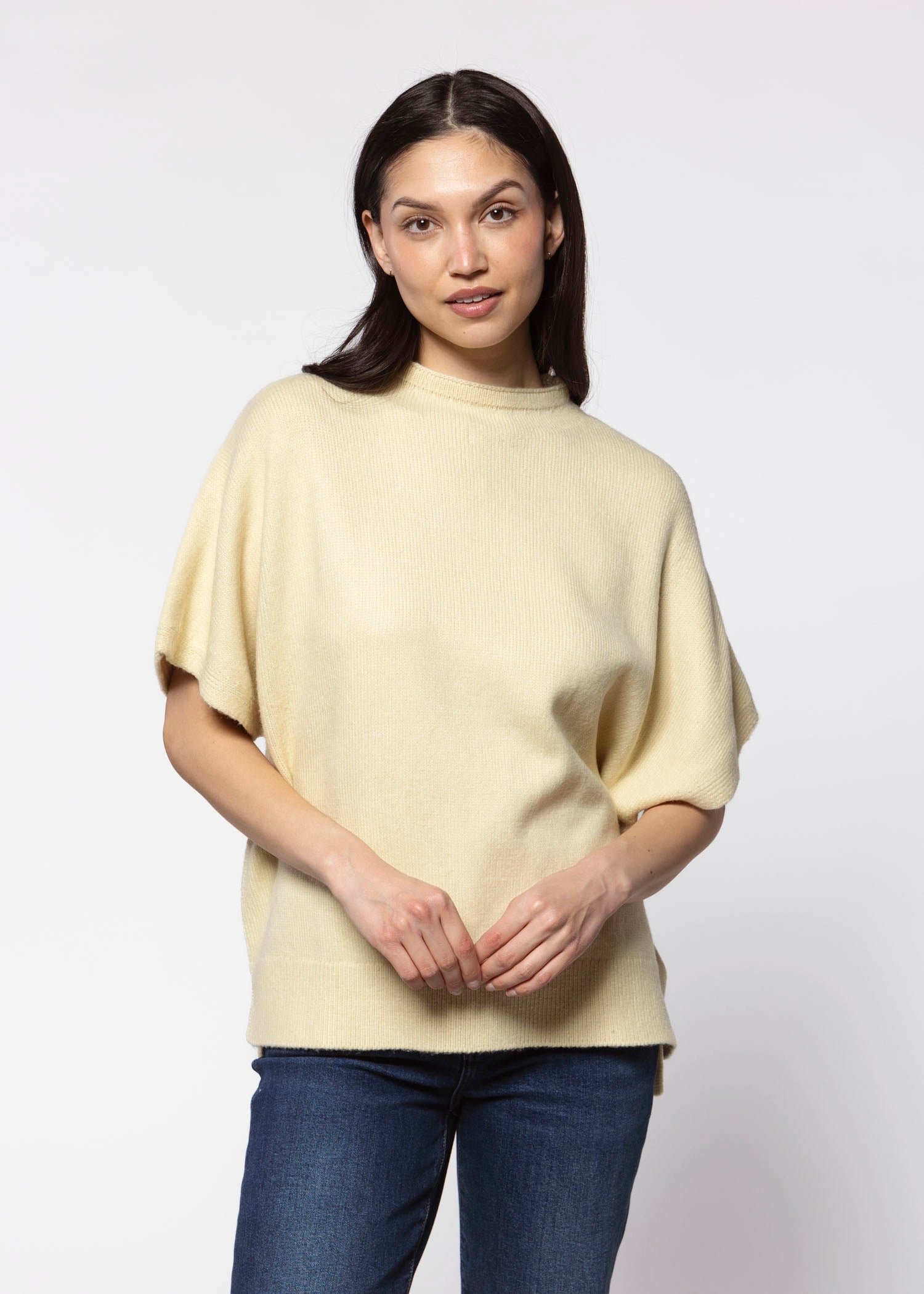 swatch_Butter easy layering sweater