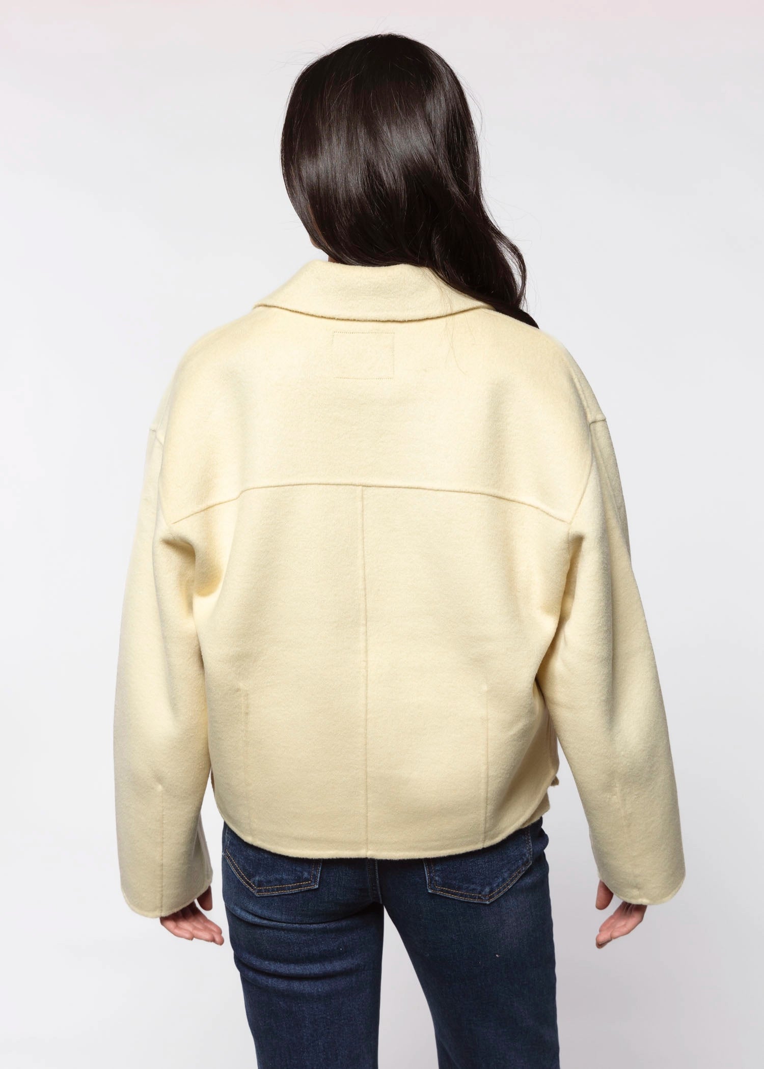 swatch_Butter karlie wool jacket