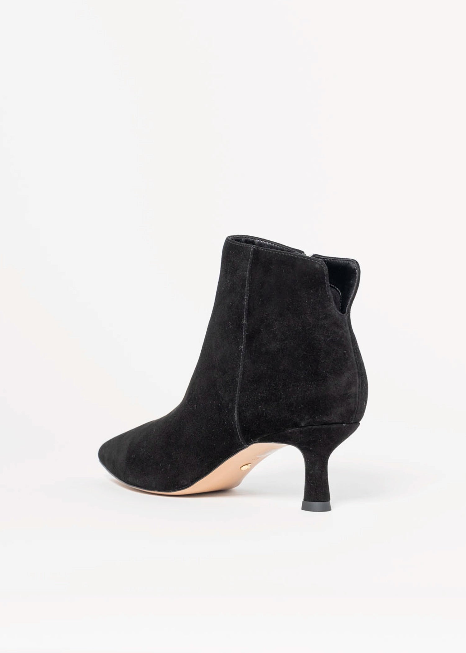 swatch_Black Suede Kiesa bootie