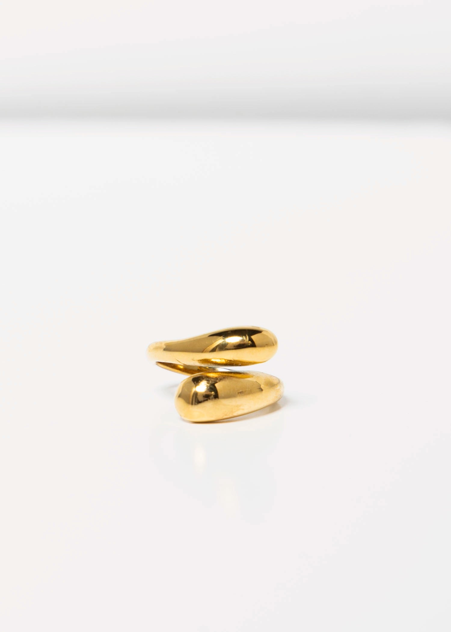 swatch_Gold crossover ring