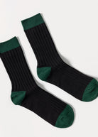 swatch_Black/Green colorblock socks