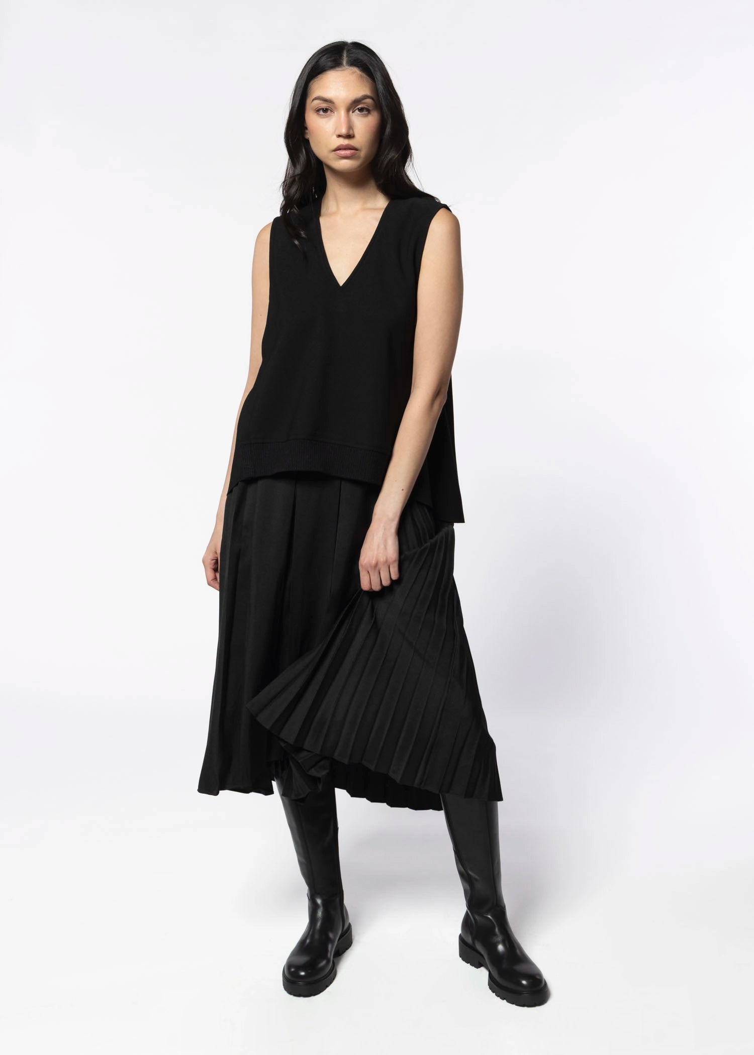 swatch_Black janae top