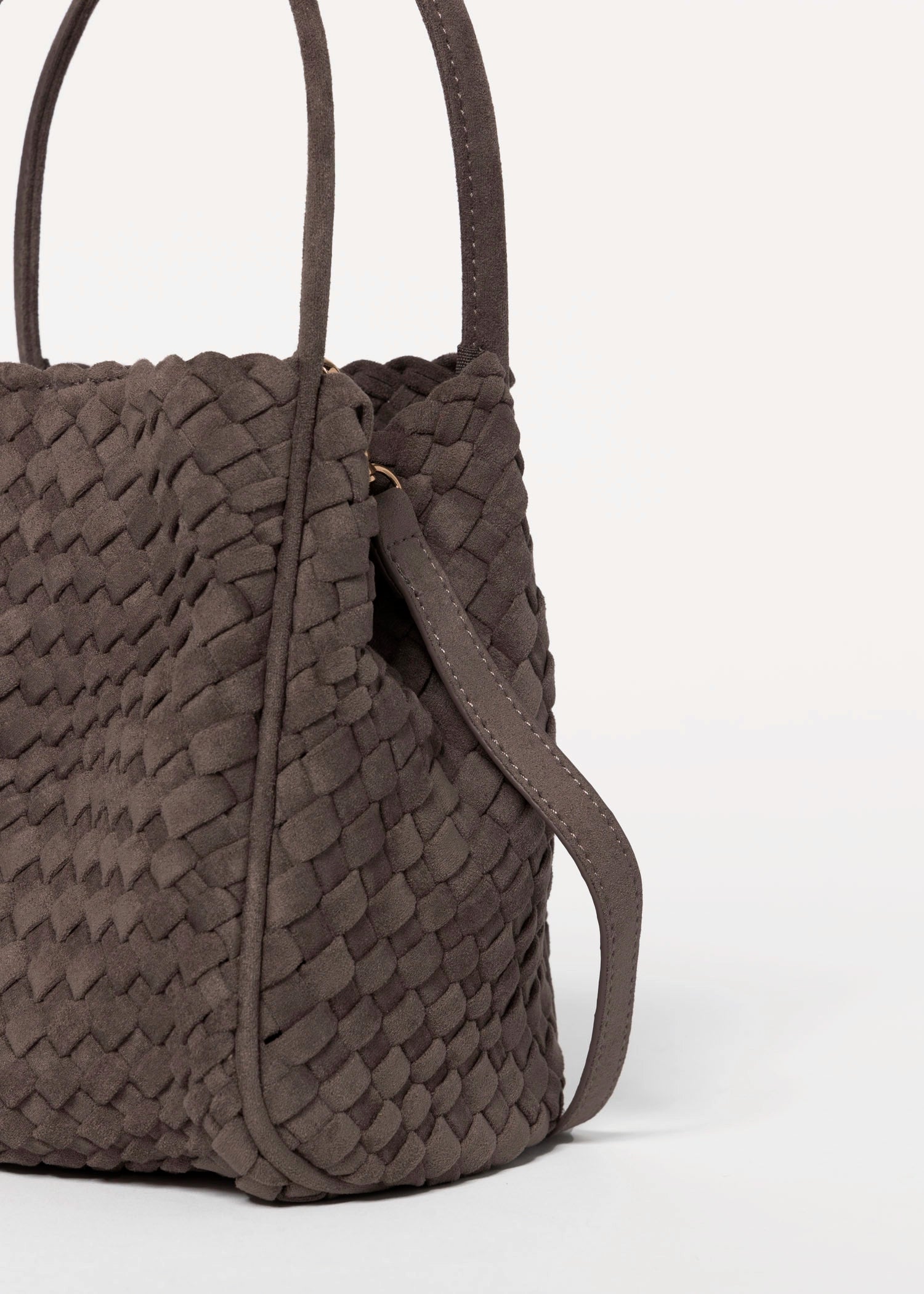 swatch_Brown hollace woven suede bag