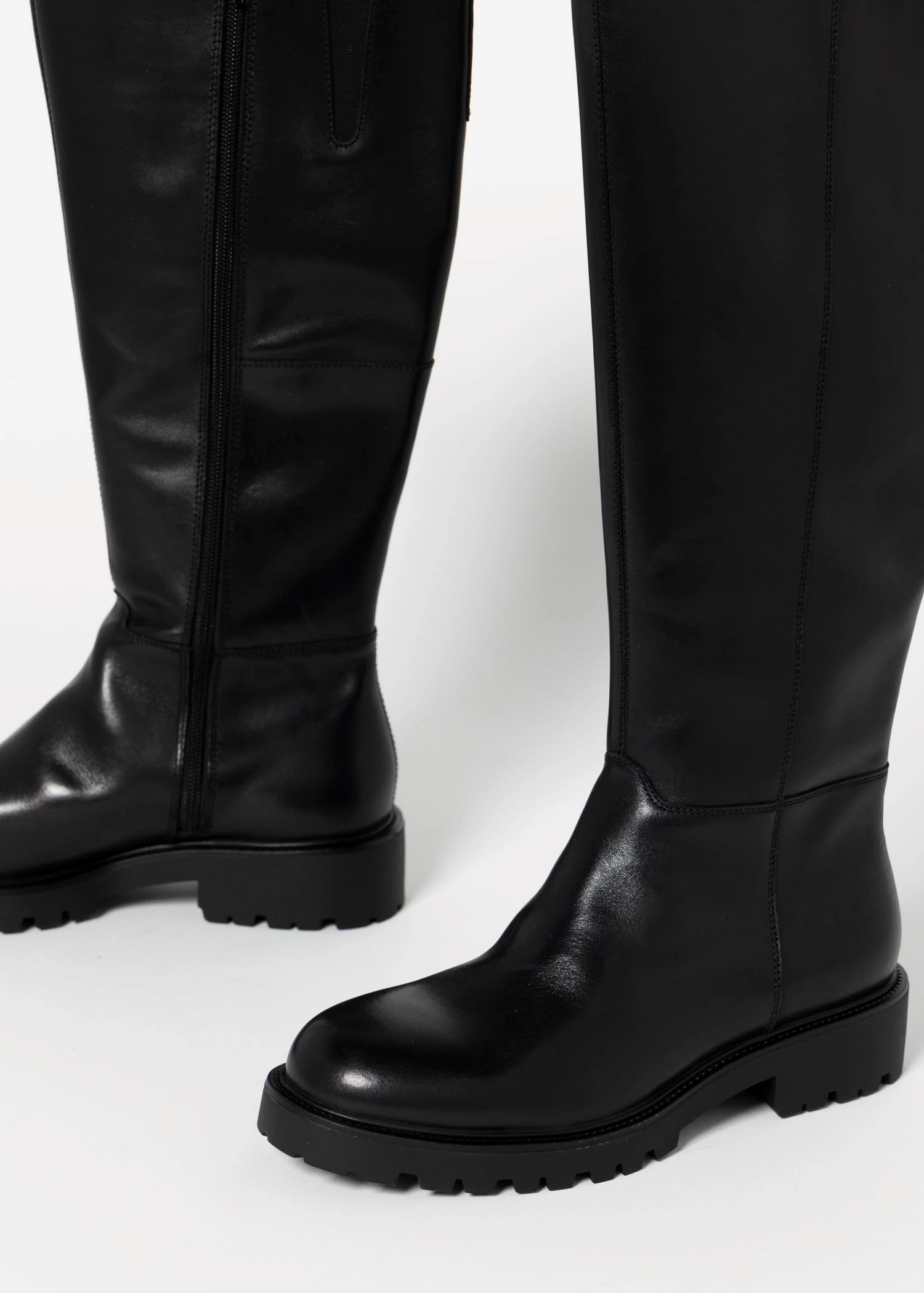 swatch_Black Leather kenova riding boots