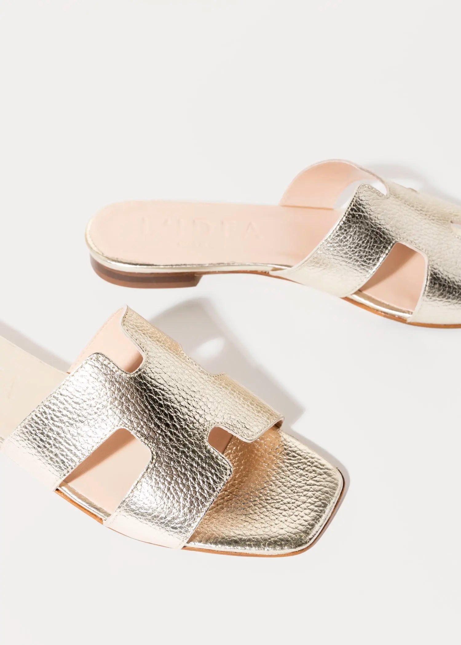 swatch_platino leather leather cutout sandal flat sandals