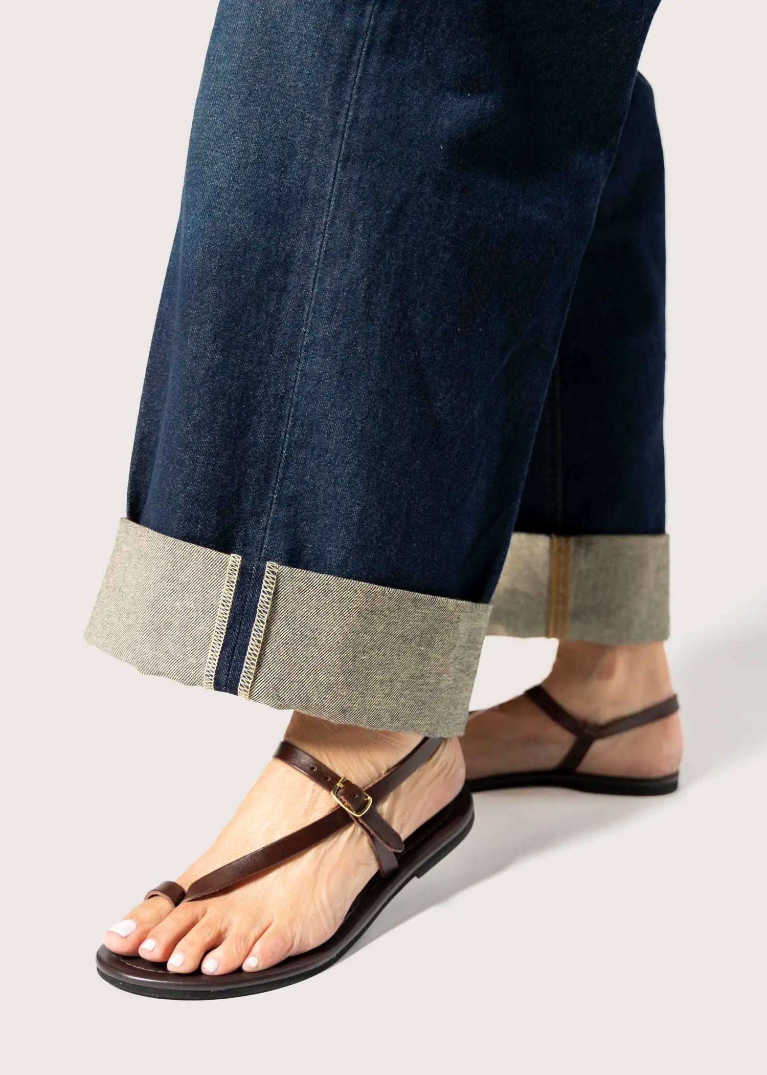 swatch_dark brown leather strappy leather sandal flat sandals