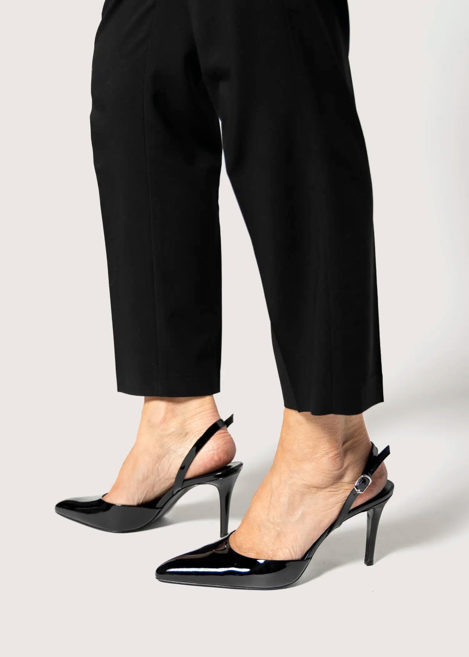 swatch_black patent two piece pump heels