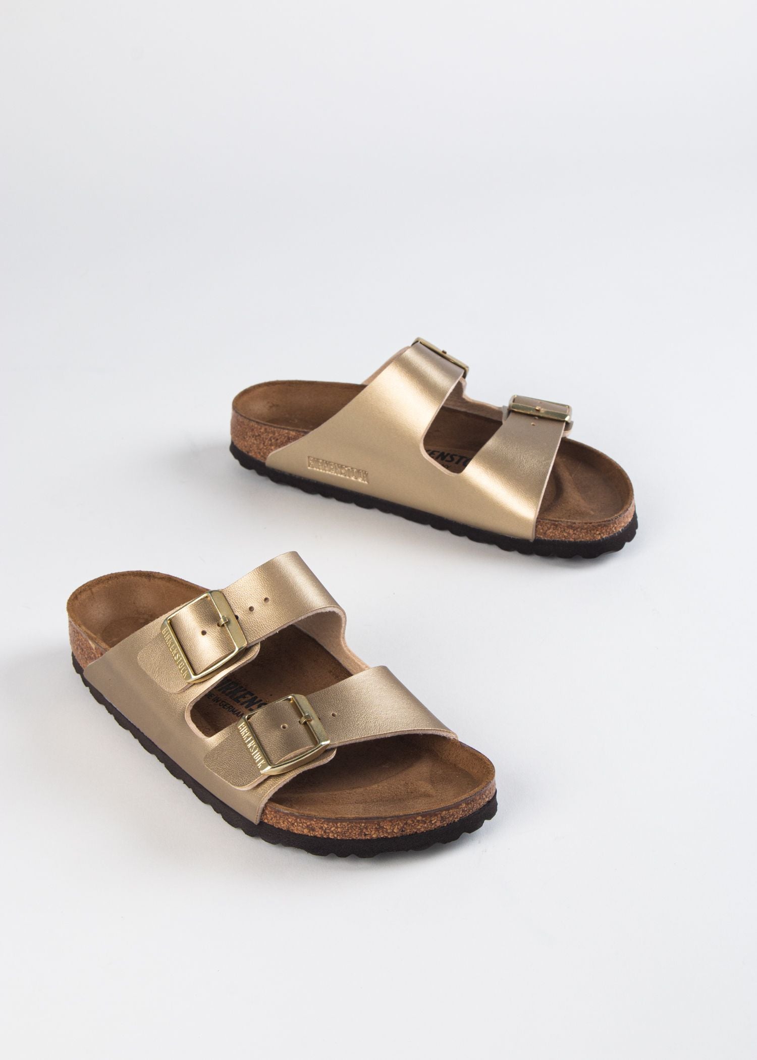 swatch_gold leather arizona sandal flat sandals